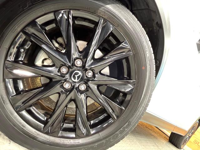 �y�����P�X�C���`�A���~�z�C�[���z�O�ςɃ}�b�`���������A���~�z�C�[���𑕒����Ă���܂��B�e��ЊO�A���~�z�C�[����A�X�^�b�h���X�^�C�����戵�����Ă���܂��B���񂲑��k����������