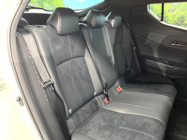 C-HR S GRスポーツ 禁煙車 パノラミックビュー 8インチディスプレイオーディオ シートヒーター OP19インチAW GRスポーツシート チューニングサスペンション セーフティセンス レーダークルーズ ETC(10枚目)