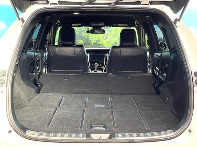 ハリアー エレガンス　禁煙車　純正９インチナビ　バックカメラ　セーフティセンス　レーダークルーズコントロール　パワーシート　ハーフレザーシート　ドライブレコーダー　コーナーセンサー　スマートキー　ＬＥＤヘッド　ＥＴＣ（10枚目）