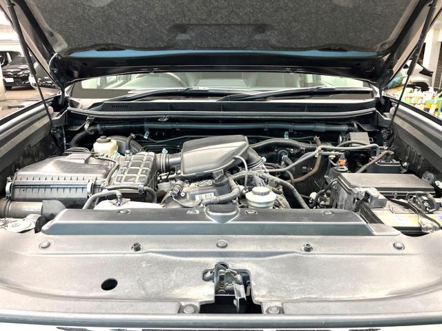 親切・丁寧な専門メカニックスタッフが応対！・車検・点検整備・事故等の修理などアフターサービスも安心。お車のカスタマイズもネクステージのサービススタッフまでご相談ください！