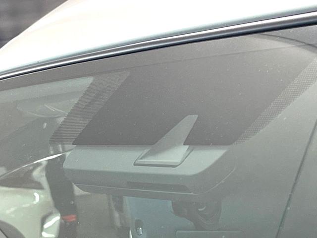 ハイエースワゴン GL トヨタセーフティセンス 禁煙車 クリアランスソナー スマートキー LEDヘッド オートハイビーム 車線逸脱警報 オートライト オートエアコン 純正15インチアルミホイール LEDフォグ(3枚目)