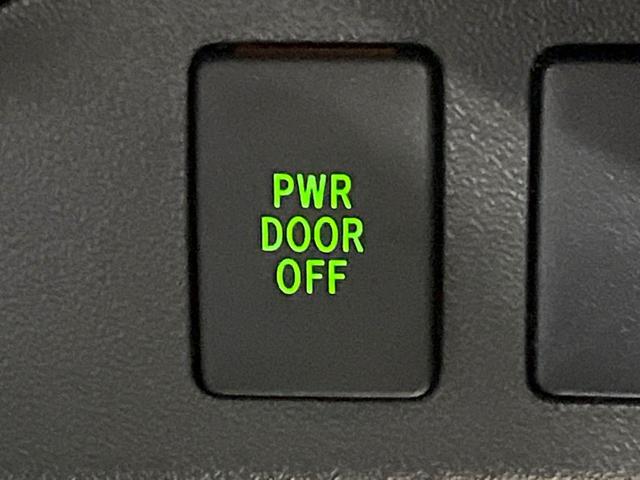 ハイエースワゴン GL トヨタセーフティセンス 禁煙車 クリアランスソナー スマートキー LEDヘッド オートハイビーム 車線逸脱警報 オートライト オートエアコン 純正15インチアルミホイール LEDフォグ(45枚目)