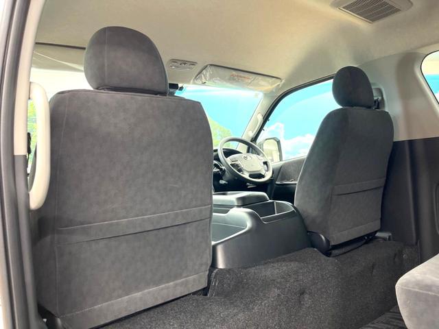 ハイエースワゴン GL トヨタセーフティセンス 禁煙車 クリアランスソナー スマートキー LEDヘッド オートハイビーム 車線逸脱警報 オートライト オートエアコン 純正15インチアルミホイール LEDフォグ(59枚目)