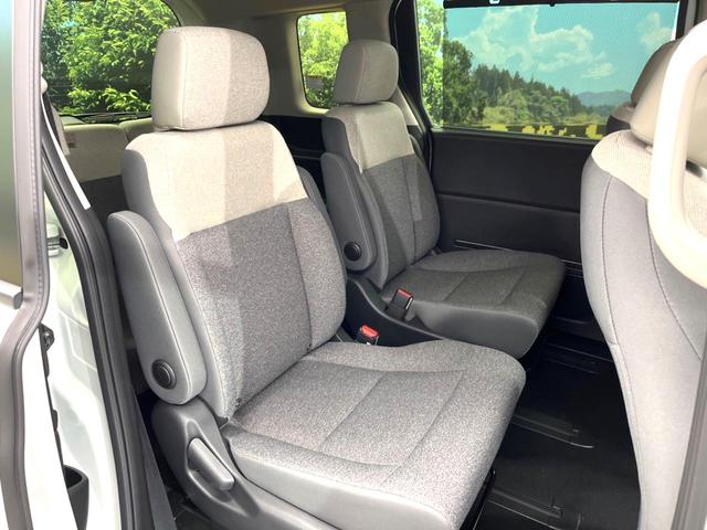 フリード エアー　登録済未使用車　純正８インチディスプレイオーディオ　バックカメラ　両側パワースライドドア　ホンダセンシング　渋滞追従付アダプティブクルーズ　Ｂｌｕｅｔｏｏｔｈ　ＡｐｐｌｅＣａｒＰｌａｙ　ＬＥＤヘッド（9枚目）