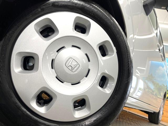 フリード エアー　登録済未使用車　純正８インチディスプレイオーディオ　バックカメラ　両側パワースライドドア　ホンダセンシング　渋滞追従付アダプティブクルーズ　Ｂｌｕｅｔｏｏｔｈ　ＡｐｐｌｅＣａｒＰｌａｙ　ＬＥＤヘッド（14枚目）