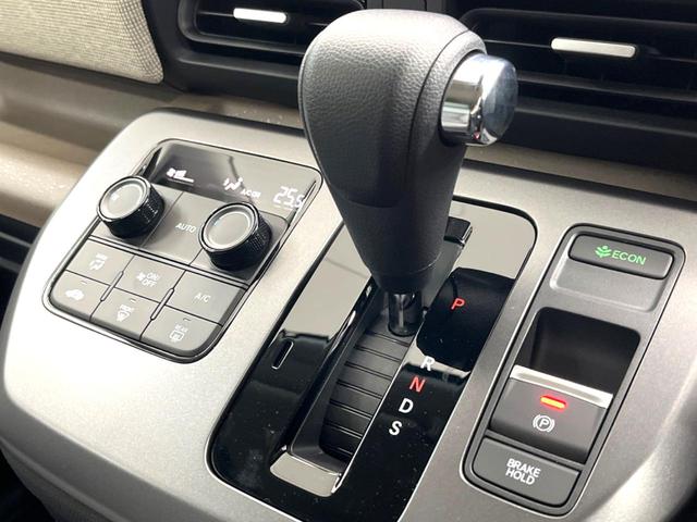 フリード エアー　登録済未使用車　純正８インチディスプレイオーディオ　バックカメラ　両側パワースライドドア　ホンダセンシング　渋滞追従付アダプティブクルーズ　Ｂｌｕｅｔｏｏｔｈ　ＡｐｐｌｅＣａｒＰｌａｙ　ＬＥＤヘッド（27枚目）