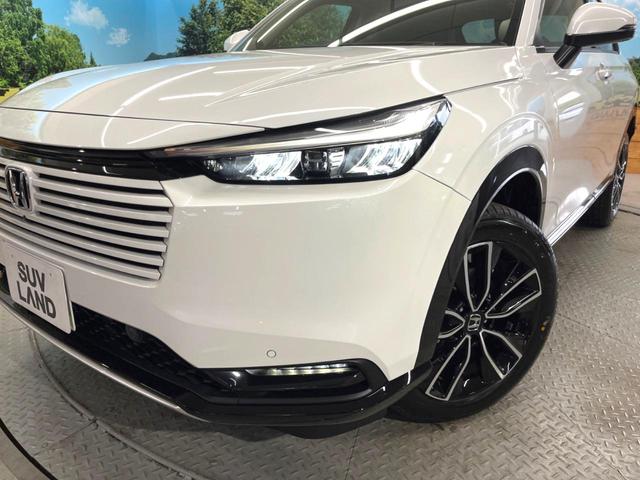 【シーケンシャルターンランプ付きＬＥＤヘッドライト】人気の『流れるウィンカー』付きのＬＥＤヘッドライトを装備♪高級感はもちろん、点灯時は存在感たっぷりで他車からも認識されやすく安心です。