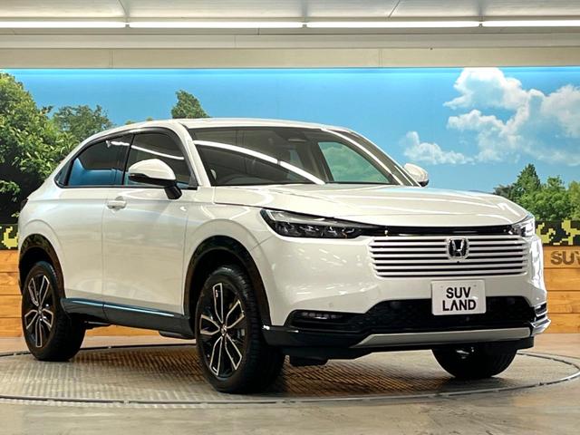 高透明度のガラス皮膜で撥水はもちろん、上質なツヤ・光沢を実現。紫外線や酸性雨から大切な愛車を保護し、色あせ・劣化を防止。「弾スプラッシュコート」、「弾プリミッサコート」からお選びいただけます。