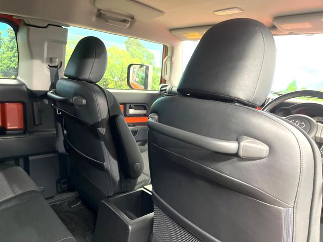 FJクルーザー カラーパッケージ 禁煙車 Panasonicナビフルセグ バックカメラ ドライブレコーダー ETC Bluetooth クルーズコントロール バックソナー リアフォグランプ 革巻きステアリング(41枚目)