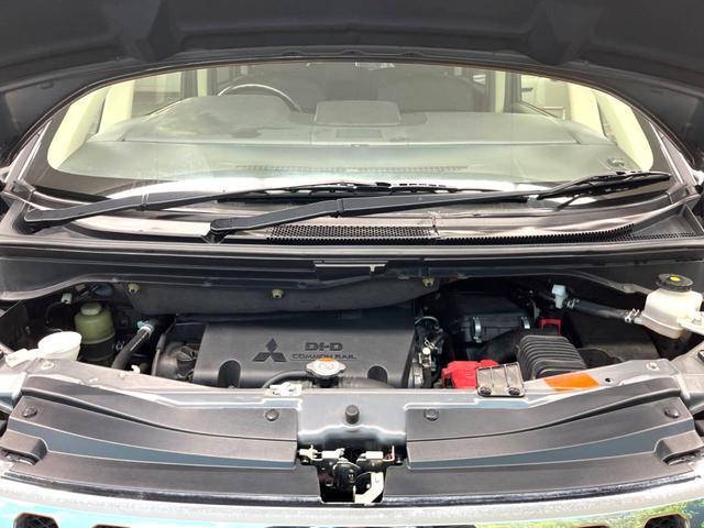 親切・丁寧な専門メカニックスタッフが応対！・車検・点検整備・事故等の修理などアフターサービスも安心。お車のカスタマイズもネクステージのサービススタッフまでご相談ください！