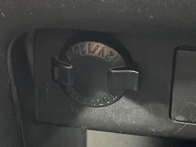 ヴォクシー ZS 煌II 禁煙車 1オーナー 純正9インチナビ バックカメラ フリップダウン 両側パワースライドドア セーフティセンス ドライブレコーダー ETC フルセグ DVD Bluetooth LEDヘッド(55枚目)