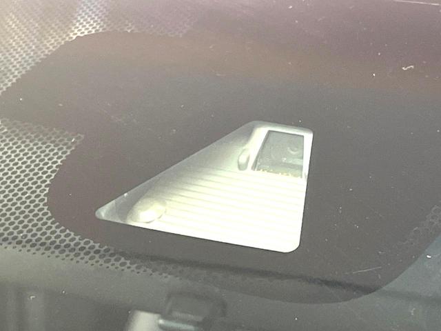 フリードハイブリッド ハイブリッド・ＥＸ　両側電動スライドドア　フリップダウンモニター　バックカメラ　ホンダセンシング　レーダークルーズコントロール　禁煙車　ハーフレザーシート　ドライブレコーダー　コーナーセンサー　前席シートヒーター　ＥＴＣ（7枚目）