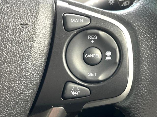 フリードハイブリッド ハイブリッド・ＥＸ　両側電動スライドドア　フリップダウンモニター　バックカメラ　ホンダセンシング　レーダークルーズコントロール　禁煙車　ハーフレザーシート　ドライブレコーダー　コーナーセンサー　前席シートヒーター　ＥＴＣ（45枚目）