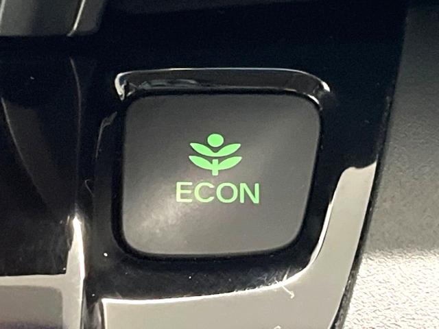 フリードハイブリッド ハイブリッド・ＥＸ　両側電動スライドドア　フリップダウンモニター　バックカメラ　ホンダセンシング　レーダークルーズコントロール　禁煙車　ハーフレザーシート　ドライブレコーダー　コーナーセンサー　前席シートヒーター　ＥＴＣ（52枚目）