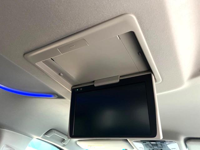 ヴェルファイア ２．５Ｚ　Ｇエディション　禁煙車　純正１０インチナビ　フリップダウン　バックカメラ　シートベンチレーション　エグゼクティブパワーシート　３眼ＬＥＤヘッド　両側パワースライドドア　パワーバックドア　セーフティセンス（5枚目）