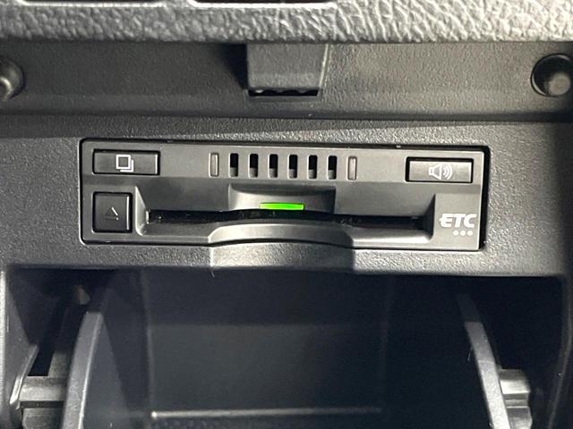 ヴェルファイア ２．５Ｚ　Ｇエディション　禁煙車　純正１０インチナビ　フリップダウン　バックカメラ　シートベンチレーション　エグゼクティブパワーシート　３眼ＬＥＤヘッド　両側パワースライドドア　パワーバックドア　セーフティセンス（28枚目）