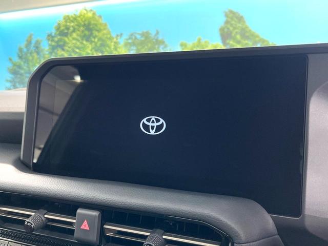 ランドクルーザー２５０ ＺＸファーストエディション　ムーンルーフ　丸目ＬＥＤ　１２．３インチナビ　アドバンストパーク　床下透過パノラミックビュー　ブラインドスポット　ＪＢＬサウンド　シートベンチレーション　デジタルインナーミラー　ステアリングヒーター（3枚目）