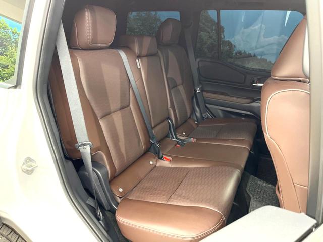 ランドクルーザー２５０ ＺＸファーストエディション　ムーンルーフ　丸目ＬＥＤ　１２．３インチナビ　アドバンストパーク　床下透過パノラミックビュー　ブラインドスポット　ＪＢＬサウンド　シートベンチレーション　デジタルインナーミラー　ステアリングヒーター（9枚目）