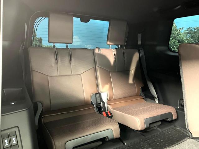 ランドクルーザー２５０ ＺＸファーストエディション　ムーンルーフ　丸目ＬＥＤ　１２．３インチナビ　アドバンストパーク　床下透過パノラミックビュー　ブラインドスポット　ＪＢＬサウンド　シートベンチレーション　デジタルインナーミラー　ステアリングヒーター（10枚目）