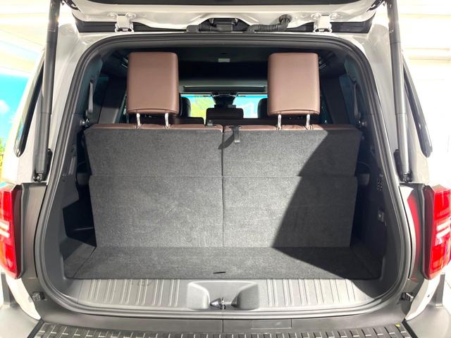 ランドクルーザー２５０ ＺＸファーストエディション　ムーンルーフ　丸目ＬＥＤ　１２．３インチナビ　アドバンストパーク　床下透過パノラミックビュー　ブラインドスポット　ＪＢＬサウンド　シートベンチレーション　デジタルインナーミラー　ステアリングヒーター（30枚目）