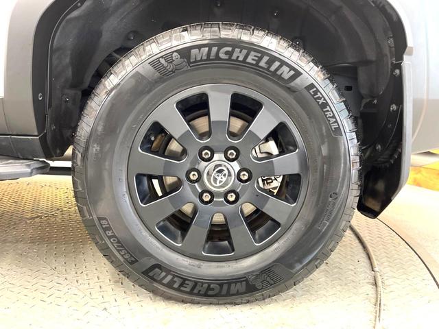 ランドクルーザー２５０ ＺＸファーストエディション　ムーンルーフ　丸目ＬＥＤ　１２．３インチナビ　アドバンストパーク　床下透過パノラミックビュー　ブラインドスポット　ＪＢＬサウンド　シートベンチレーション　デジタルインナーミラー　ステアリングヒーター（38枚目）