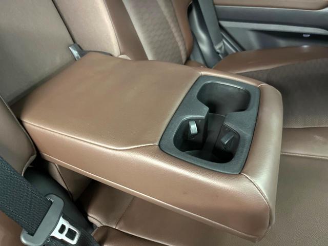 ランドクルーザー２５０ ＺＸファーストエディション　ムーンルーフ　丸目ＬＥＤ　１２．３インチナビ　アドバンストパーク　床下透過パノラミックビュー　ブラインドスポット　ＪＢＬサウンド　シートベンチレーション　デジタルインナーミラー　ステアリングヒーター（45枚目）