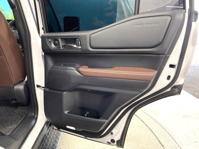 ランドクルーザー２５０ ＺＸファーストエディション　ムーンルーフ　丸目ＬＥＤ　１２．３インチナビ　アドバンストパーク　床下透過パノラミックビュー　ブラインドスポット　ＪＢＬサウンド　シートベンチレーション　デジタルインナーミラー　ステアリングヒーター（48枚目）