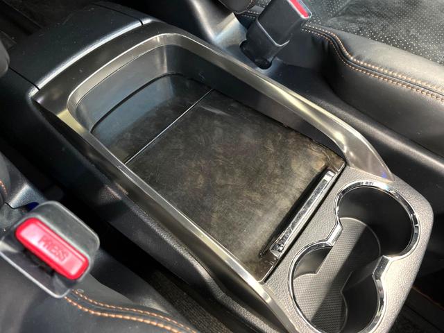 アルファード ２．５Ｓ　Ａパッケージ　タイプブラック　サンルーフ　モデリスタエアロ　１１インチＢＩＧ－Ｘ　ＡＬＰＩＮＥフリップダウンモニター　禁煙車　バックカメラ　両側パワースライドドア　１００Ｖ電源　プリクラッシュ　レーダークルーズ　パワーバックドア（47枚目）
