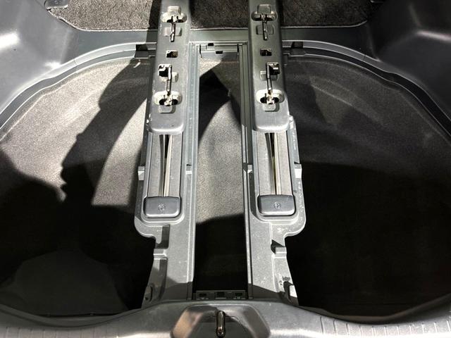 アルファード ２．５Ｓ　Ａパッケージ　タイプブラック　サンルーフ　モデリスタエアロ　１１インチＢＩＧ－Ｘ　ＡＬＰＩＮＥフリップダウンモニター　禁煙車　バックカメラ　両側パワースライドドア　１００Ｖ電源　プリクラッシュ　レーダークルーズ　パワーバックドア（56枚目）