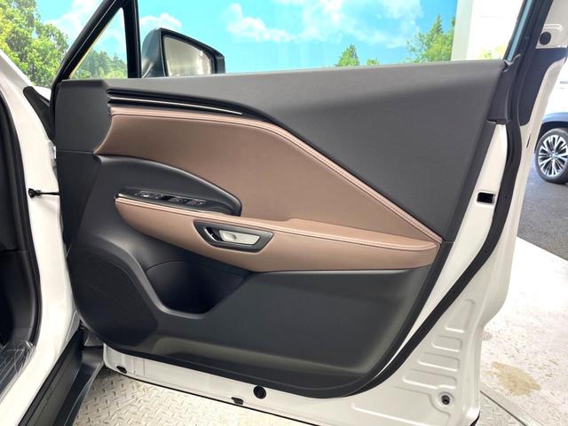 LBX エレガント マークレビンソン アドバンストパーク パノラミックビュー 9.8型ディスプレイオーディオ ブラインドスポット セーフティシステムプラス レーダークルーズ Ltexシート ステアリングヒーター ETC(42枚目)