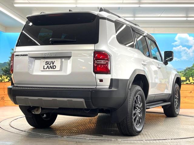 ランドクルーザー２５０ ＶＸ　ムーンルーフ　禁煙車　１２．３インチディスプレイオーディオ　パノラミックビュー　シートベンチレーション　ブラインドスポット　革シート　パワーバックドア　セーフティセンス　レーダークルーズ　ＥＴＣ２．０（18枚目）