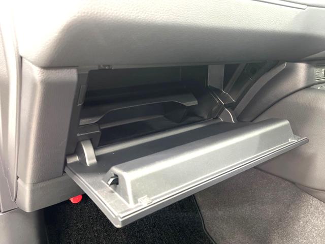 ランドクルーザー２５０ ＶＸ　ムーンルーフ　禁煙車　１２．３インチディスプレイオーディオ　パノラミックビュー　シートベンチレーション　ブラインドスポット　革シート　パワーバックドア　セーフティセンス　レーダークルーズ　ＥＴＣ２．０（49枚目）