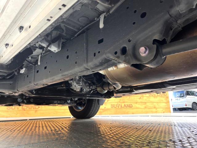 ランドクルーザー２５０ ＶＸ　ムーンルーフ　禁煙車　１２．３インチディスプレイオーディオ　パノラミックビュー　シートベンチレーション　ブラインドスポット　革シート　パワーバックドア　セーフティセンス　レーダークルーズ　ＥＴＣ２．０（68枚目）