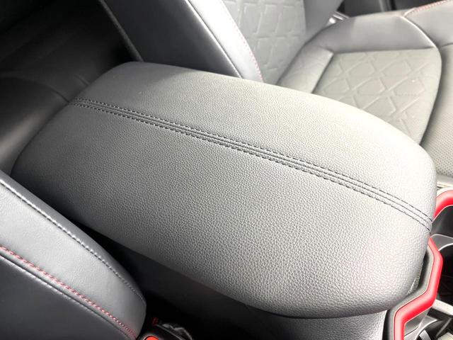 ＲＡＶ４ アドベンチャー　オフロードパッケージＩＩ　禁煙車　１０．５インチディスプレイオーディオ　パノラミックビュー　シートベンチレーション　デジタルインナーミラー　メモリー付パワーシート　ハンズフリーパワーバックドア　ブラインドスポットモニター（41枚目）