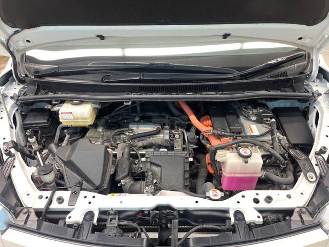 ヴォクシー ハイブリッドＺＳ　煌ＩＩＩ　両側電動スライドドア　イクリプス製ナビ　フリップダウン　バックカメラ　セーフティセンス　禁煙車　ドラレコ　クリアランスソナー　スマートキー　ＬＥＤヘッド　ＥＴＣ　クルコン　オートマチックハイビーム（18枚目）