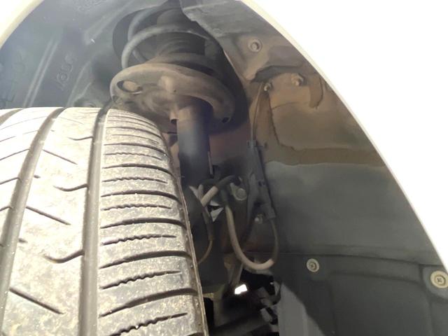 ヴォクシー ハイブリッドＺＳ　煌ＩＩＩ　両側電動スライドドア　イクリプス製ナビ　フリップダウン　バックカメラ　セーフティセンス　禁煙車　ドラレコ　クリアランスソナー　スマートキー　ＬＥＤヘッド　ＥＴＣ　クルコン　オートマチックハイビーム（20枚目）