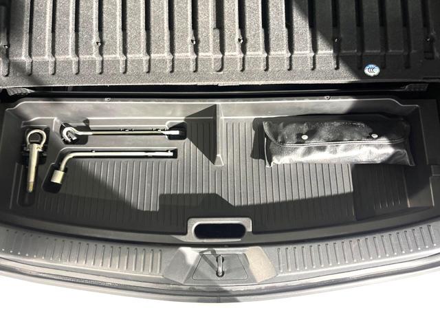 プレマシー 20S 電動スライドドア バックカメラ ドラレコ スマートキー HIDヘッド 純正16インチアルミ オートライト オートエアコン CD DVD再生 地デジ(23枚目)