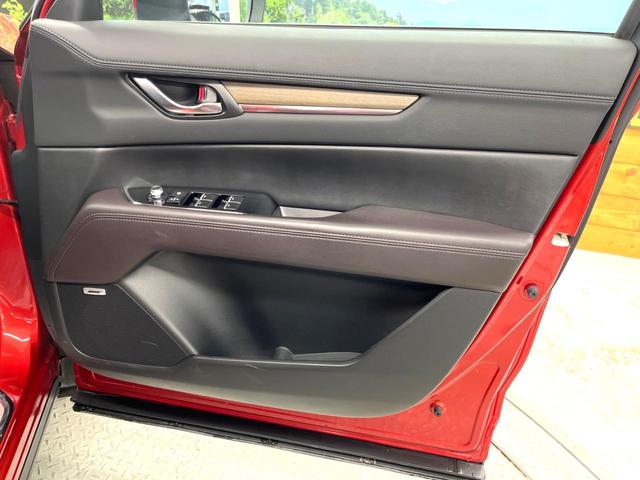 ＣＸ－５ ＸＤ　エクスクルーシブモード　純正７インチナビ　３６０°ビューモニター　ＢＯＳＥサウンド　ｉ－ＡＣＴＩＶＥＳＥＮＳＥ　レーダークルーズ　禁煙車　電動リアゲート　レザーシート　全席シートヒーター　前席シートエアコン　コーナーセンサー（40枚目）