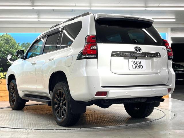 ランドクルーザープラド ＴＸ　Ｌパッケージ　７０ｔｈアニバーサリーリミテッド　４ＷＤ　サンルーフ　トヨタセーフティセンス　レーダークルーズコントロール　シートベンチレーション　革巻きステアリング　ドライブレコーダー　ＥＴＣ　純正ＳＤナビ　Ｂｌｕｅｔｏｏｔｈ再生（17枚目）