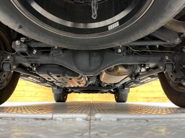 ランドクルーザープラド ＴＸ　Ｌパッケージ　７０ｔｈアニバーサリーリミテッド　４ＷＤ　サンルーフ　トヨタセーフティセンス　レーダークルーズコントロール　シートベンチレーション　革巻きステアリング　ドライブレコーダー　ＥＴＣ　純正ＳＤナビ　Ｂｌｕｅｔｏｏｔｈ再生（19枚目）