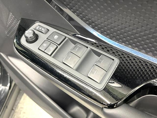 Ｃ－ＨＲ Ｇ　モード　ネロ　セーフティプラスＩＩ　禁煙車　パノラミックビュー　８インチディスプレイオーディオ　ブラインドスポット　セーフティセンス　レーダークルーズ　シーケンシャルターンランプ　マットブラック１８ＡＷ　前席シートヒーター　ドラレコ（42枚目）