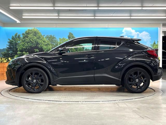 Ｃ－ＨＲ Ｇ　モード　ネロ　セーフティプラスＩＩ　禁煙車　パノラミックビュー　８インチディスプレイオーディオ　ブラインドスポット　セーフティセンス　レーダークルーズ　シーケンシャルターンランプ　マットブラック１８ＡＷ　前席シートヒーター　ドラレコ（55枚目）