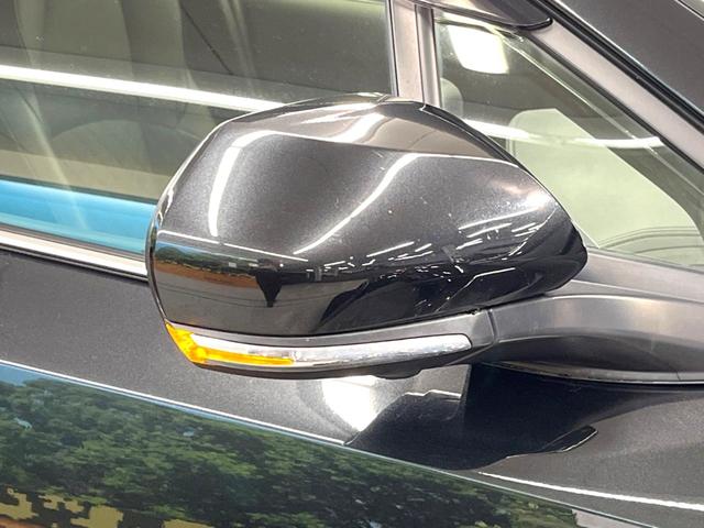 Ｃ－ＨＲ Ｇ　モード　ネロ　セーフティプラスＩＩ　禁煙車　パノラミックビュー　８インチディスプレイオーディオ　ブラインドスポット　セーフティセンス　レーダークルーズ　シーケンシャルターンランプ　マットブラック１８ＡＷ　前席シートヒーター　ドラレコ（56枚目）