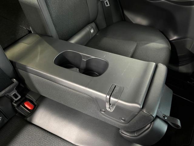 ヤリスクロス ハイブリッドＺ　禁煙車　８インチディスプレイオーディオ　パノラミックビュー　ブラインドスポット　セーフティセンス　レーダークルーズ　パワーシート　シートヒーター　ドラレコ　ＥＴＣ２．０　革巻きステアリング（44枚目）