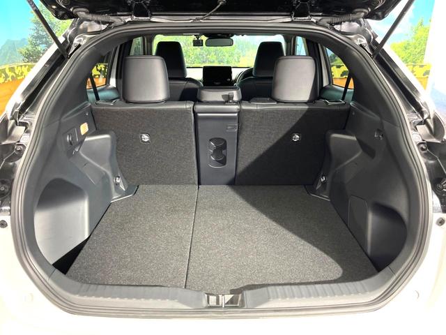 ヤリスクロス ハイブリッドＺ　禁煙車　８インチディスプレイオーディオ　パノラミックビュー　ブラインドスポット　セーフティセンス　レーダークルーズ　パワーシート　シートヒーター　ドラレコ　ＥＴＣ２．０　革巻きステアリング（49枚目）