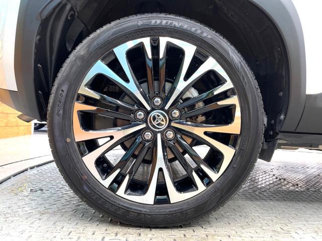 ヤリスクロス ハイブリッドＺ　禁煙車　８インチディスプレイオーディオ　パノラミックビュー　ブラインドスポット　セーフティセンス　レーダークルーズ　パワーシート　シートヒーター　ドラレコ　ＥＴＣ２．０　革巻きステアリング（58枚目）