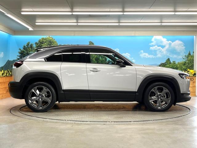 ＭＸ－３０ ベースグレード　禁煙車　８．８インチマツダコネクト　３６０°ビューモニター　ｉ－アクティブセンス　レーダークルーズ　ブラインドスポット　シートヒーター　ステアリングヒーター　メモリー付パワーシート　パドルシフト（56枚目）