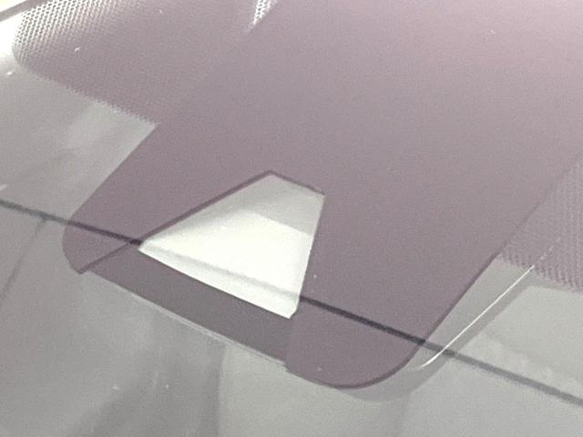 ヤリスクロス G パノラミックビューモニター トヨタセーフティセンス 純正8インチディスプレイオーディオ レーダークルーズコントロール LEDヘッドライト 革巻きステアリング Bluetooth再生 ETC(5枚目)