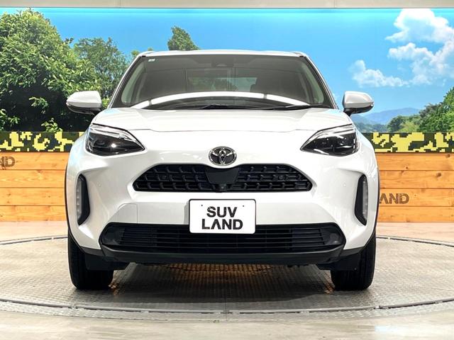 ヤリスクロス G パノラミックビューモニター トヨタセーフティセンス 純正8インチディスプレイオーディオ レーダークルーズコントロール LEDヘッドライト 革巻きステアリング Bluetooth再生 ETC(14枚目)