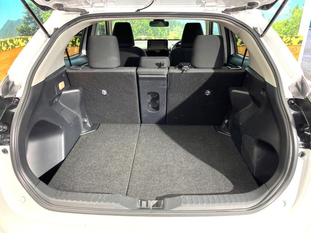 ヤリスクロス G パノラミックビューモニター トヨタセーフティセンス 純正8インチディスプレイオーディオ レーダークルーズコントロール LEDヘッドライト 革巻きステアリング Bluetooth再生 ETC(23枚目)